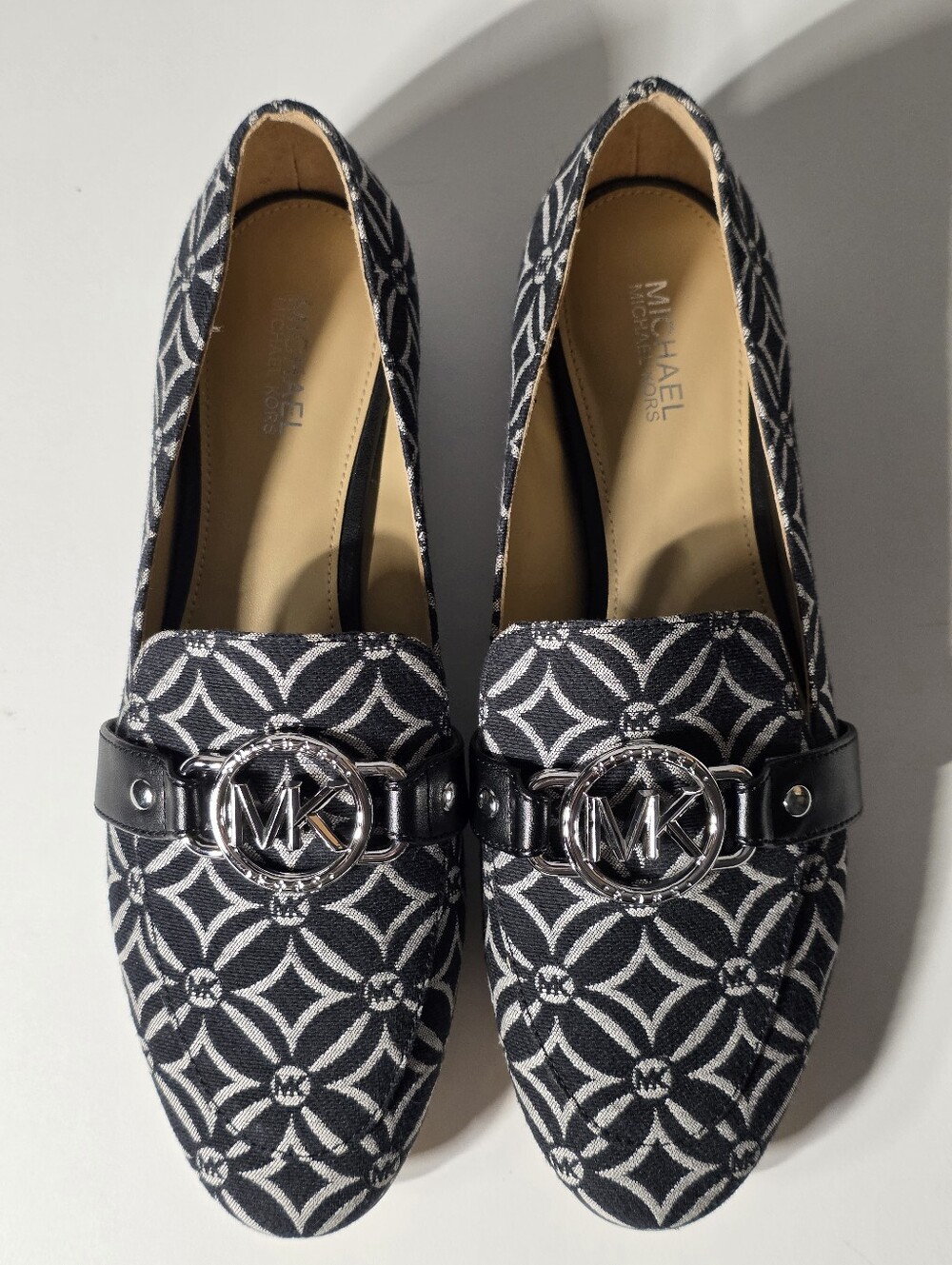 Michael Kors Rory Loafer Flats Size 6m